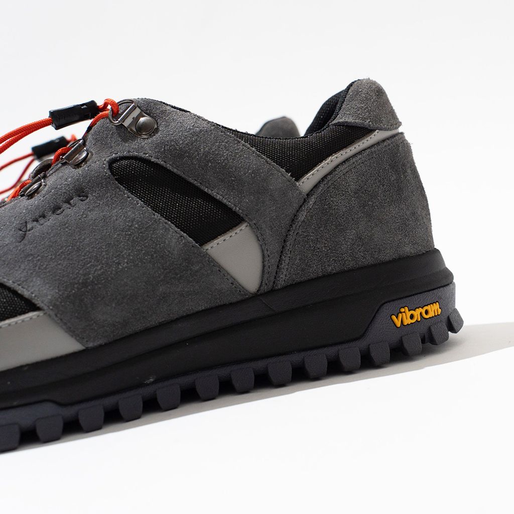 yuers WALKABOUT BLACK / GRAY