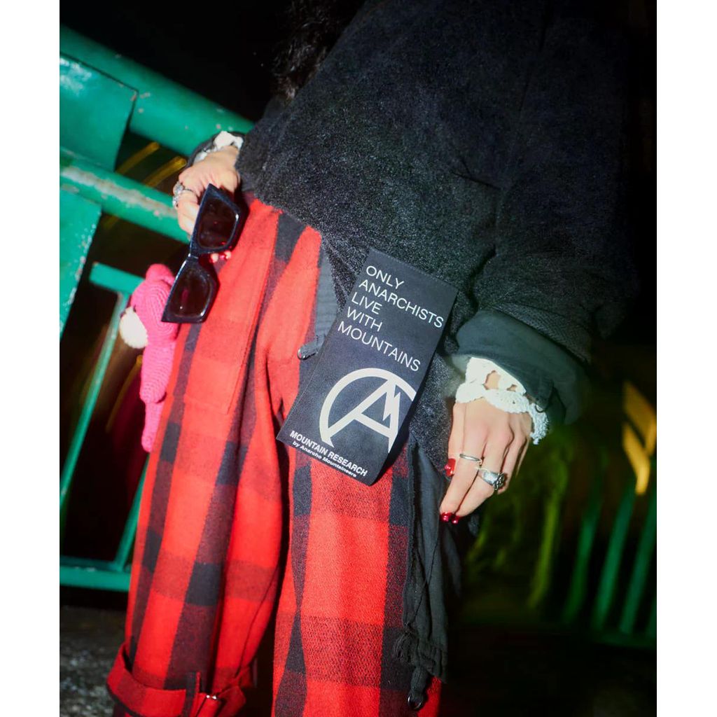 MOUNTAIN RESEARCH Mega Tag Octee L/S