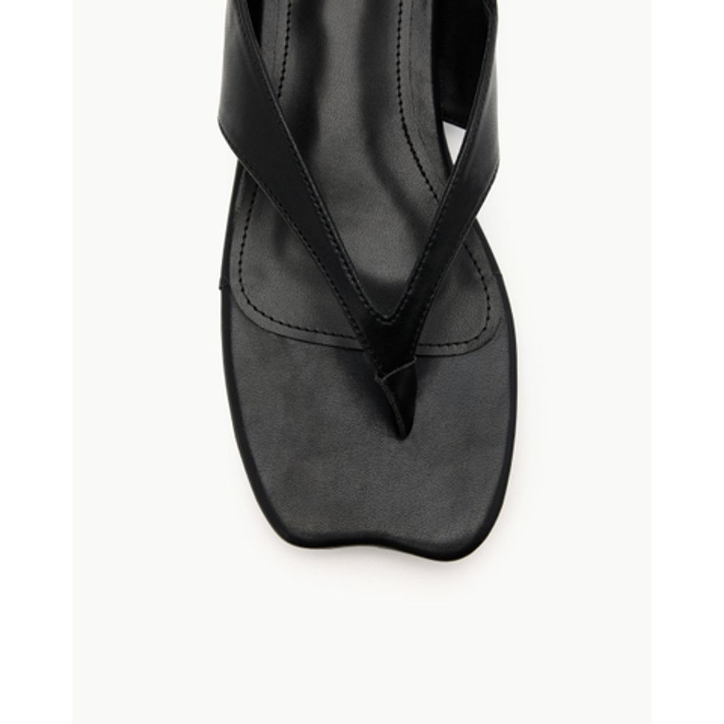 PAES Curve Flow Slingback