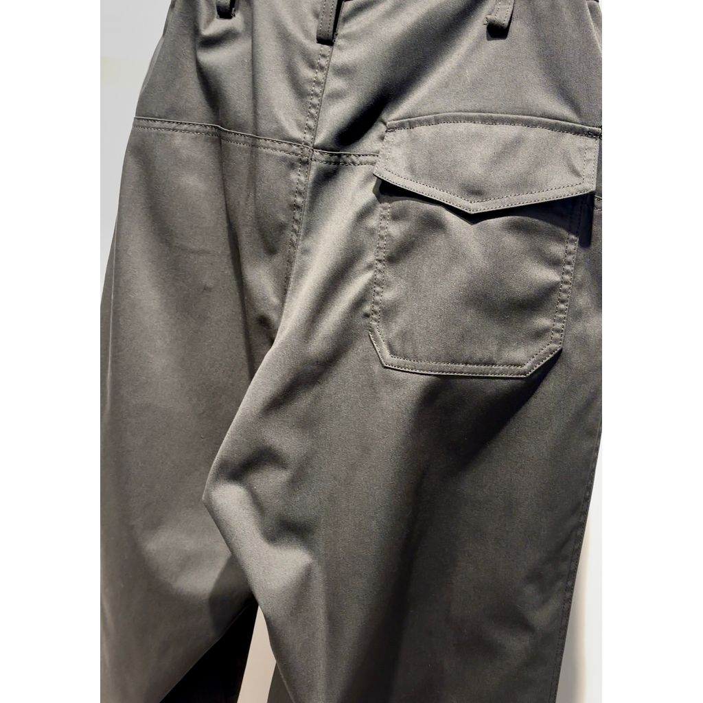 Y's for men T/C TWILL PANTS WITH SIDE SEAM TUCK(BLACK)