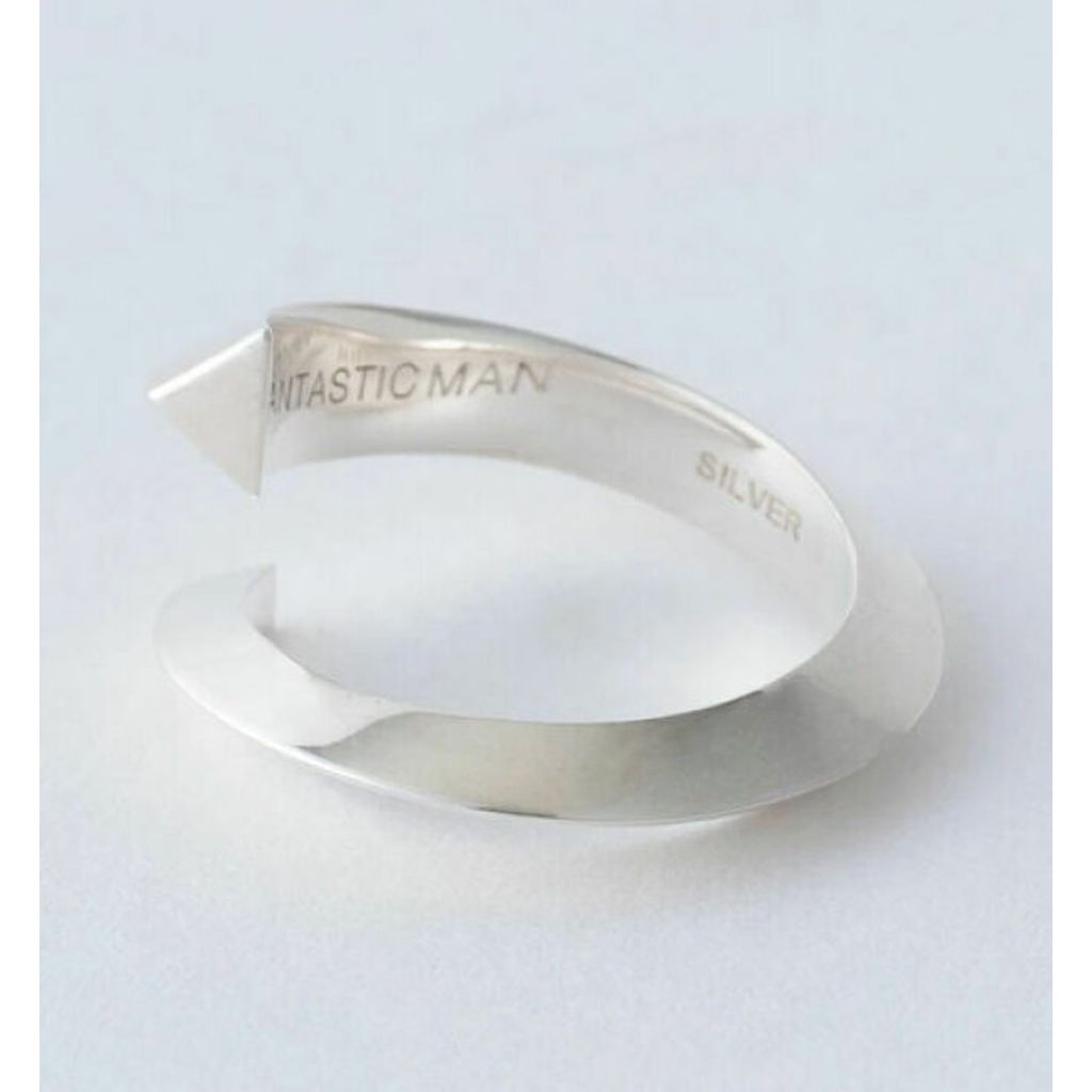 FANTASTIC MAN RING 1046