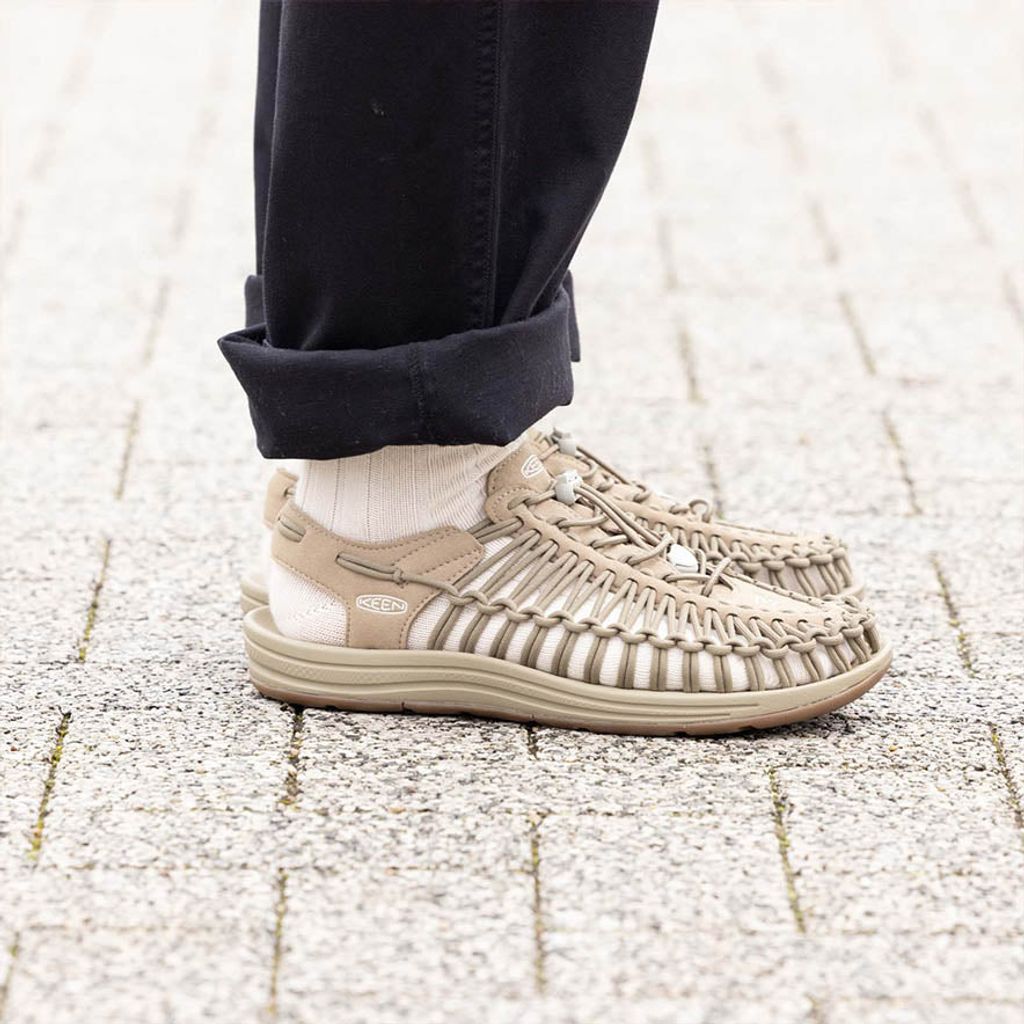 KEEN メンズユニーク(Timberwolf/Plaza Taupe)