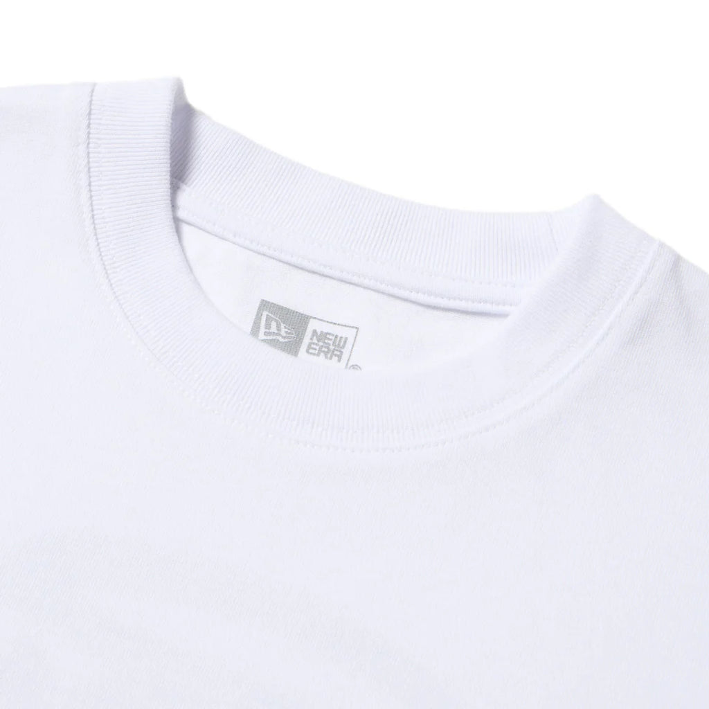 NEW ERA 長袖 オーバーサイズド コットン Tシャツ Tagging ホワイト