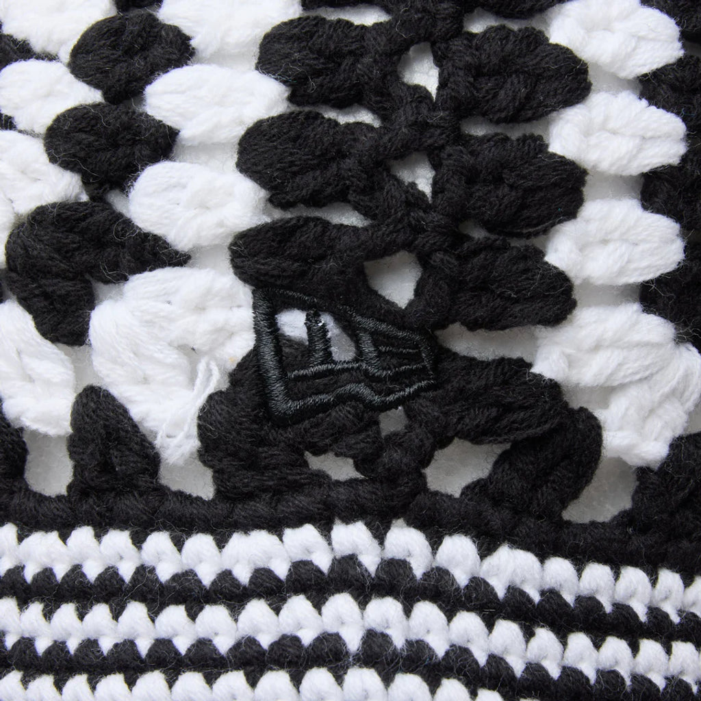 NEW ERA クロシェ ニットバケット Croche ブラック/ホワイト