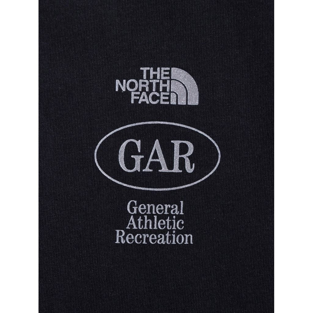 THE NORTH FACE GARスモーラータイポグラフィックショートスリーブティー(ユニセックス)