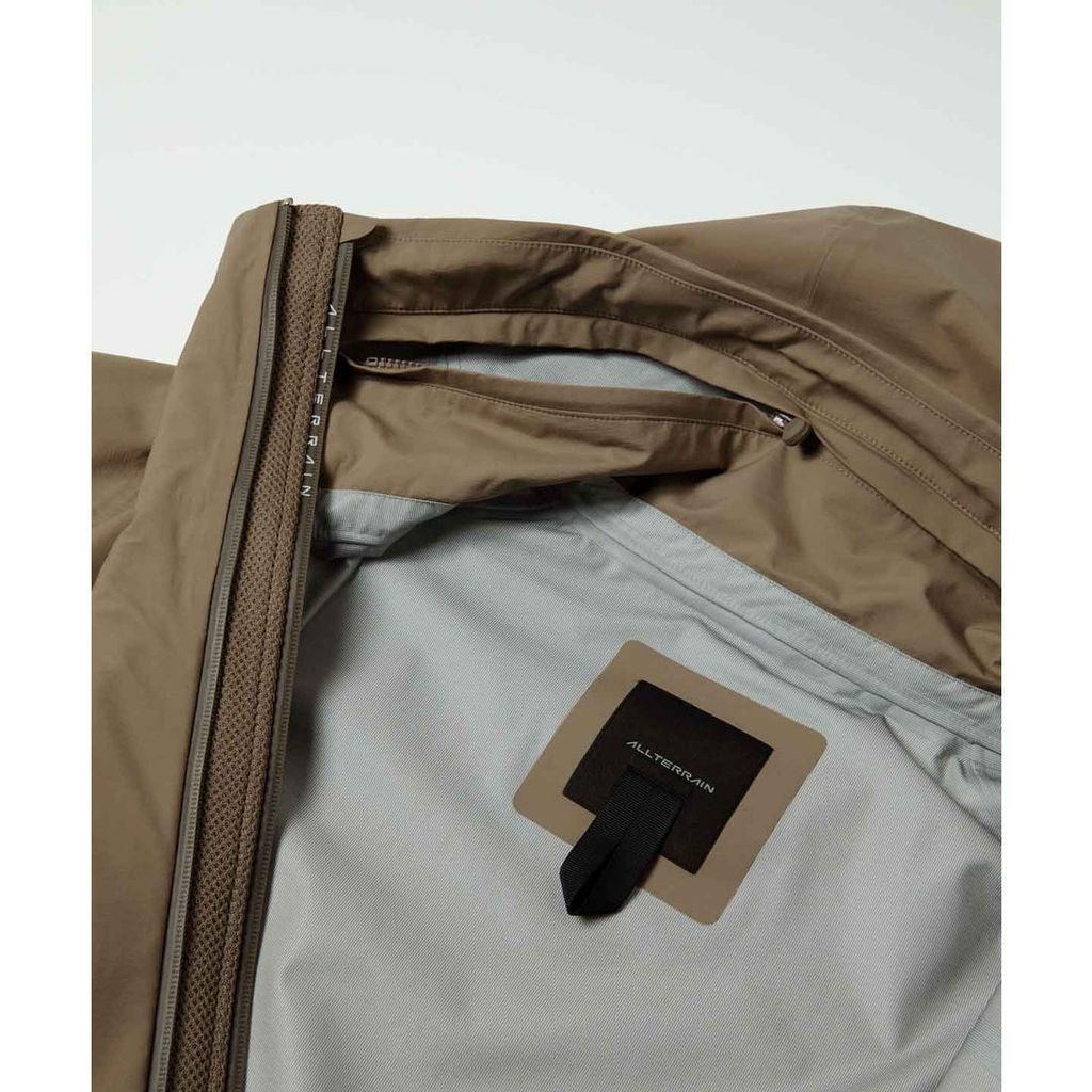 DESCENTE ALLTERRAIN HARD SHELL JACKET "CREAS"