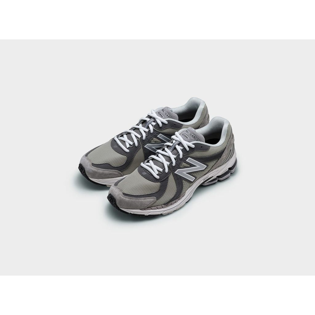 New Balance × COMME des GARCONS HOMME W-NAME MR860（Gray 