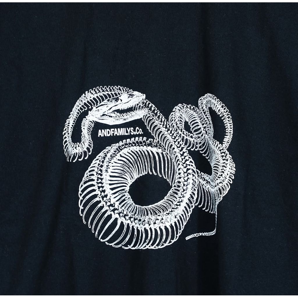 ANDFAMILYS Standard Tee - Snake Bone