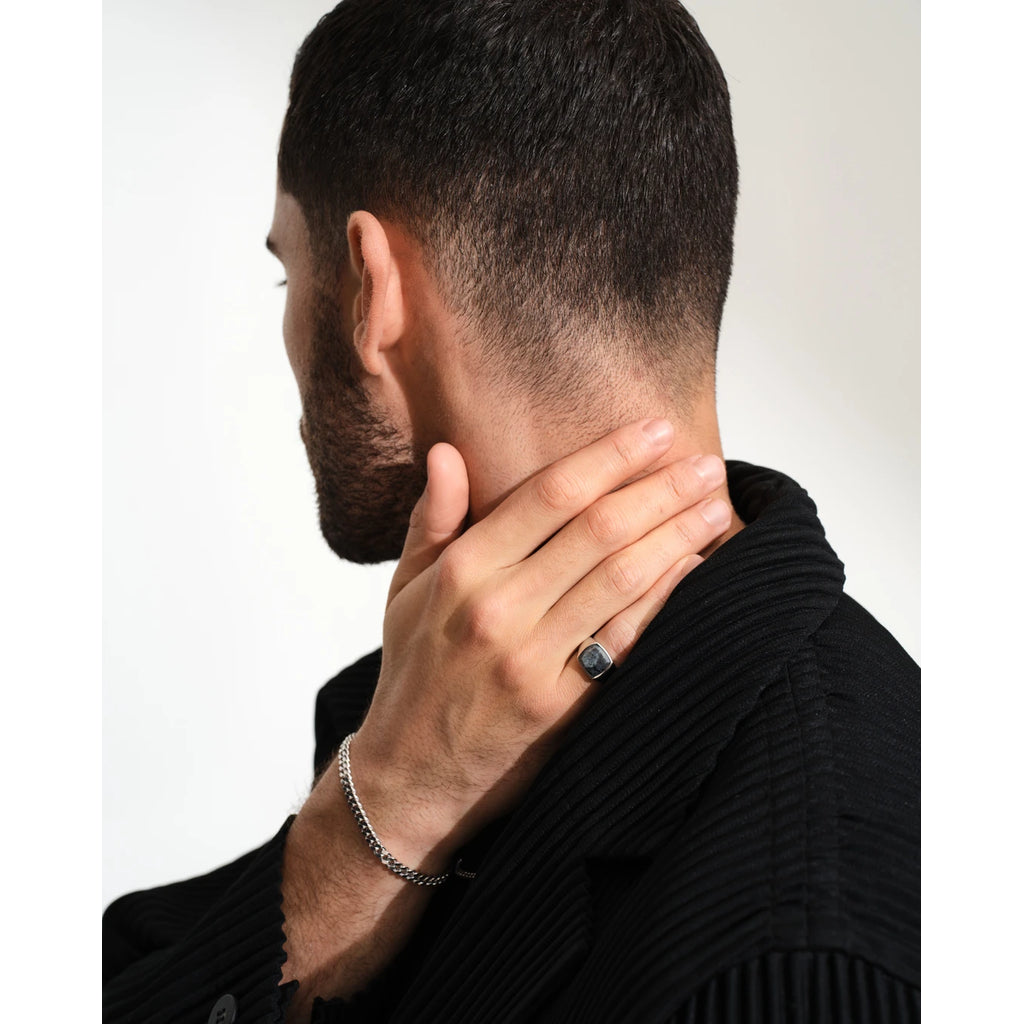 TOM WOOD Kay Ring Larvikite