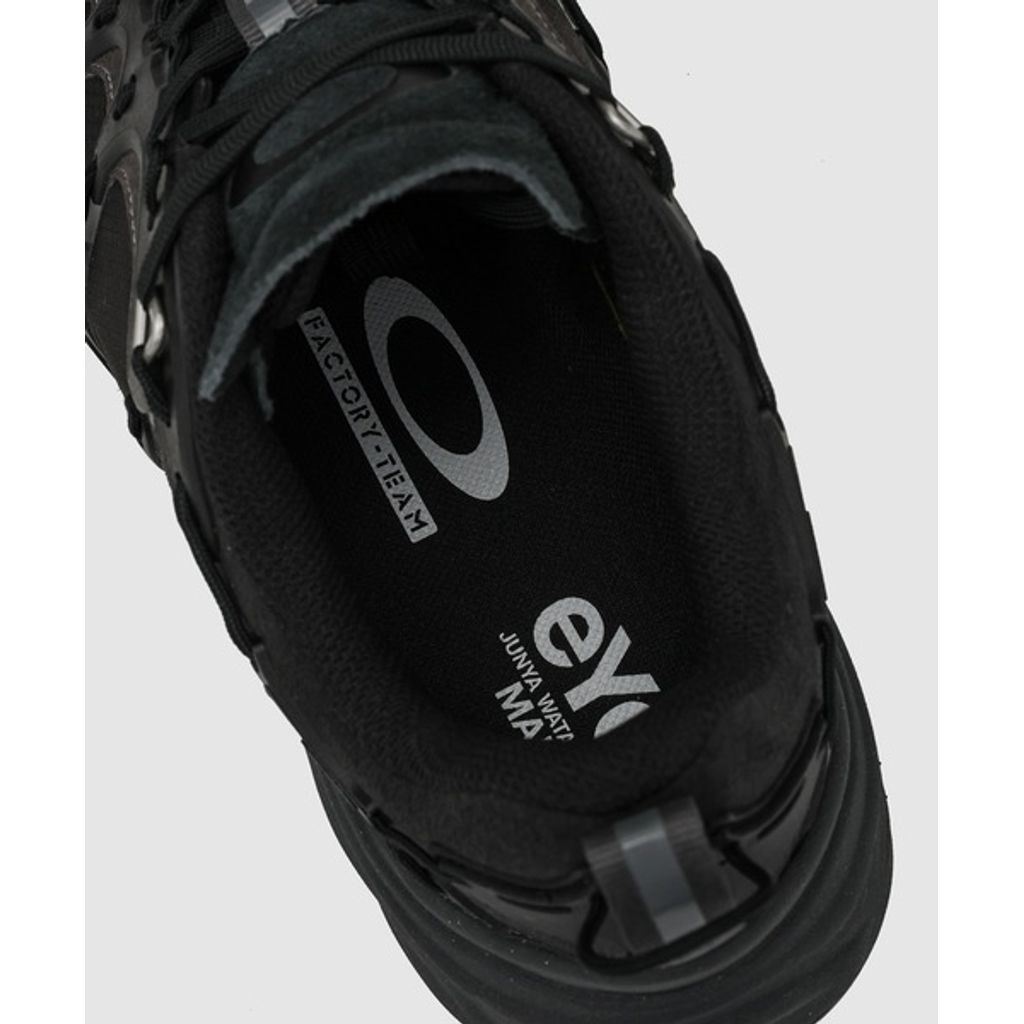 eYe JUNYA WATANABE MAN OAKLEY 「FACTORY TEAM IBEX」W-NAME SNEAKERS (BLACK)
