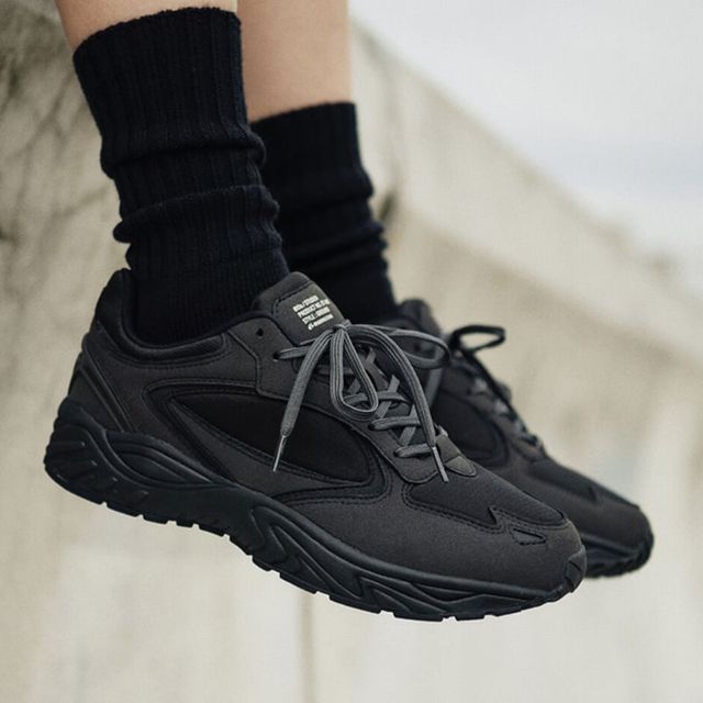 810s STUDEN CHARCOAL