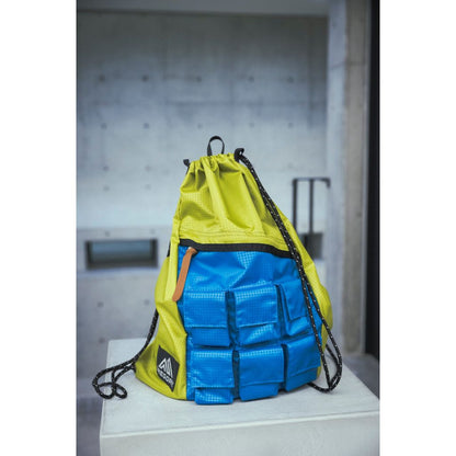 NEXUSVII. PARASITE KNAPSAC -GREEN×BLUE-