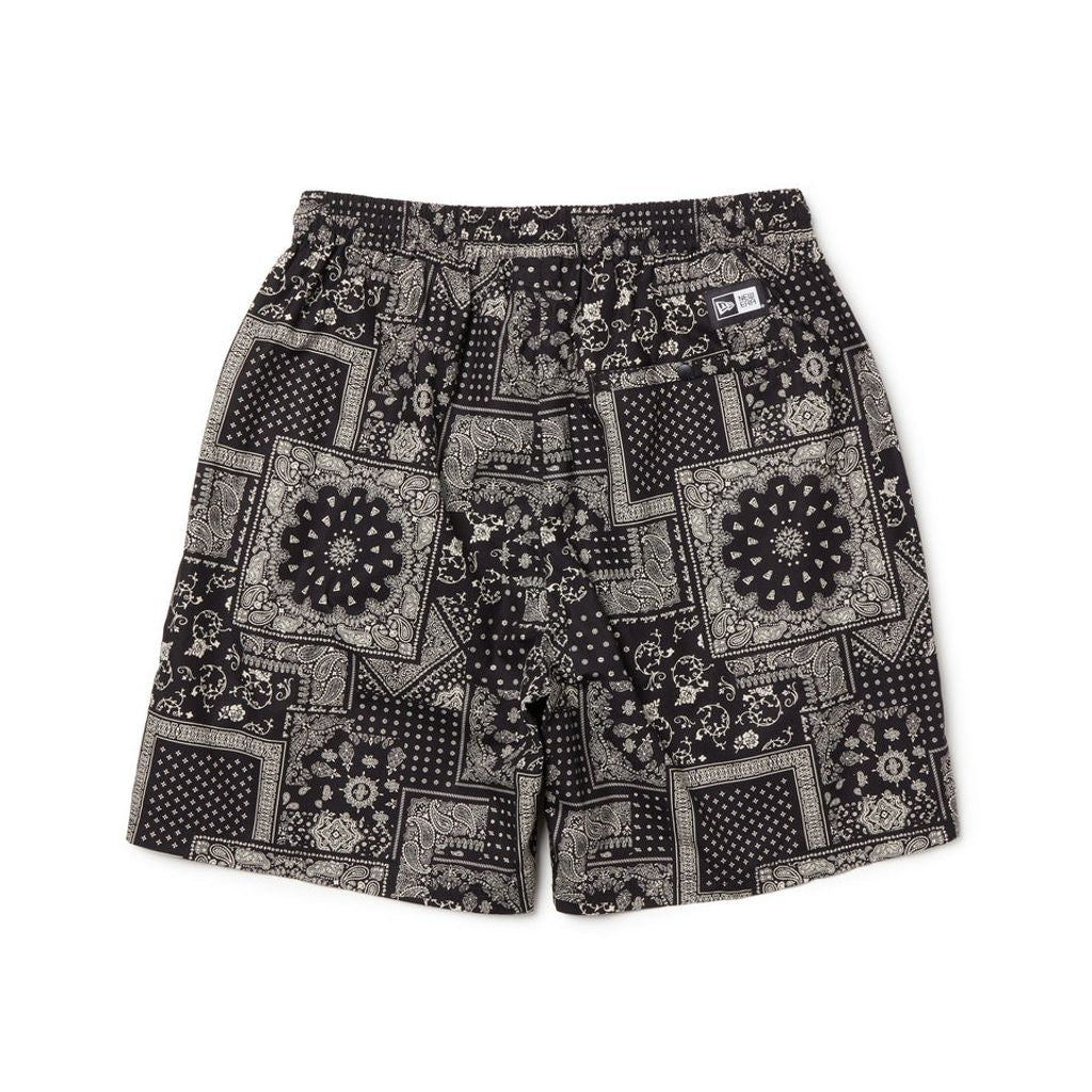 NEW ERA  ウーブン ショートパンツ Floral Paisley ブラック