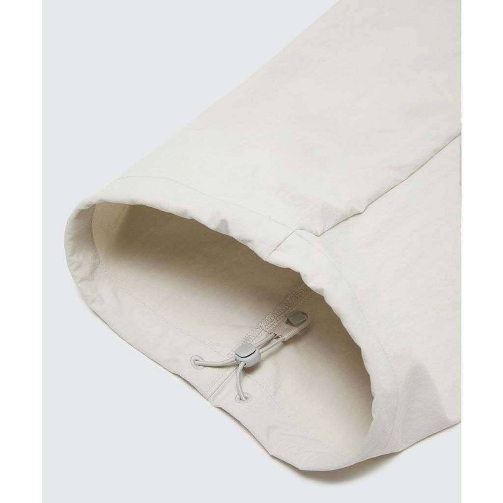 DESCENTE ALLTERRAIN WOVEN TASLAN WIDE CARGO PANTS