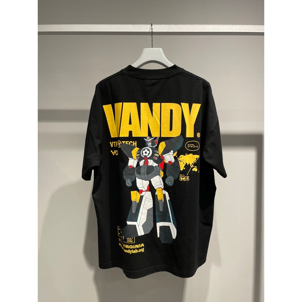 VANDY THE PINK Robot T shirt