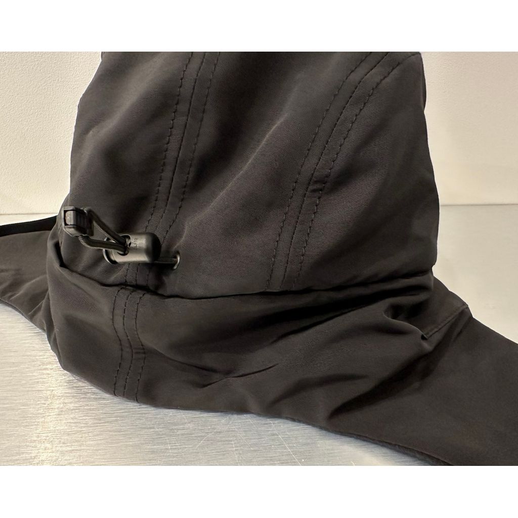 COMME des GARCONS HOMME EAR CUFF CAP（Black）