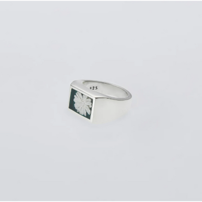 XOLO JEWELRY  Signet Ring w/Forest Green Flower