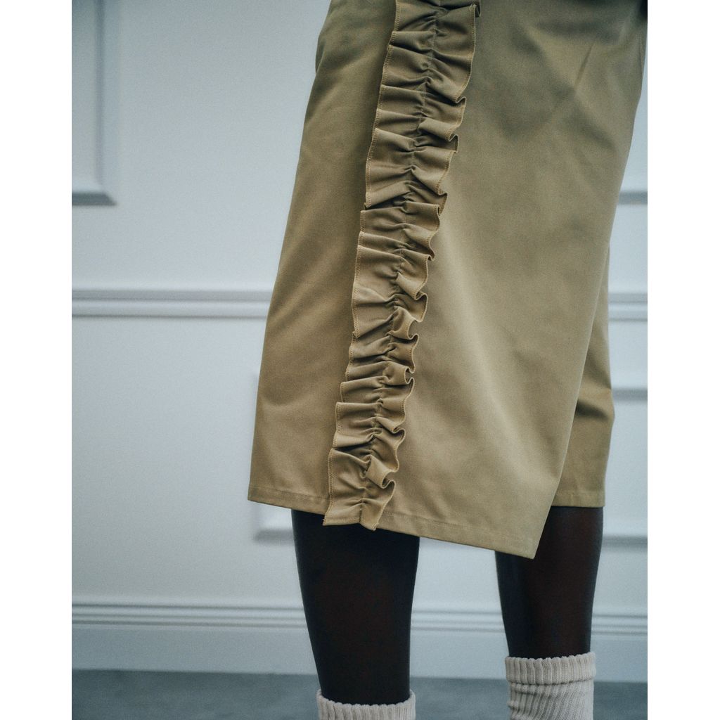 NICK GEAR Frill Chino shorts