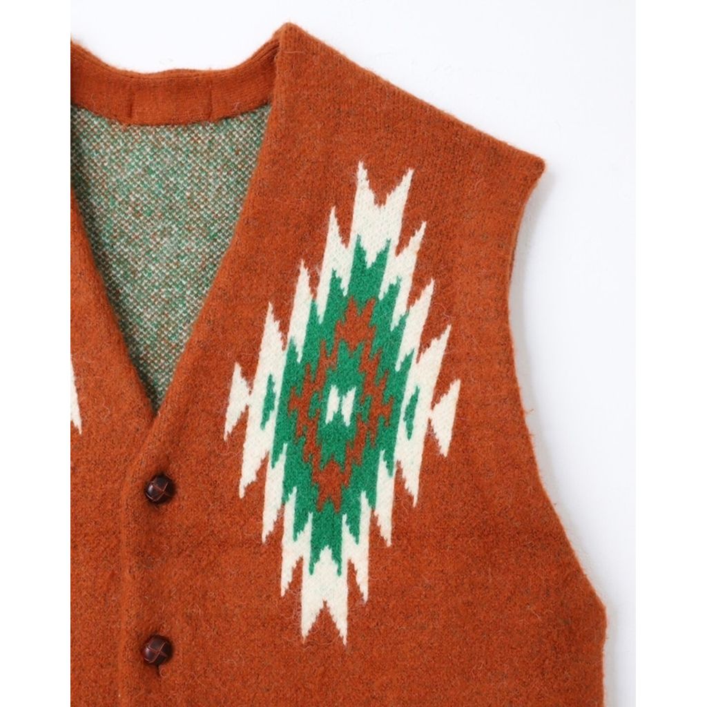 AMBERGLEAM CHIMAYO Knit Vest – MAROON WEBSTORE