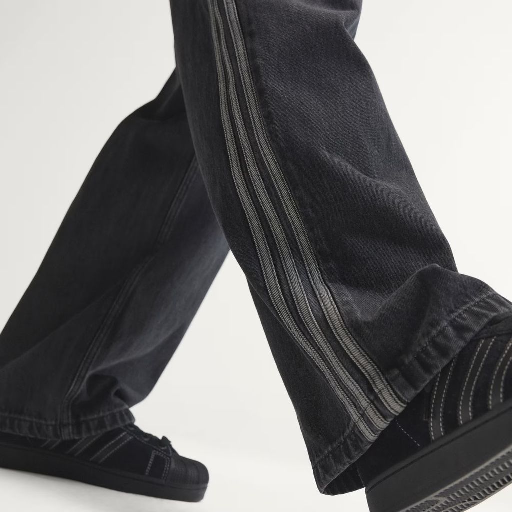 adidas Originals SST デニム ジーンズ ミッドライズ ストレート レッグ