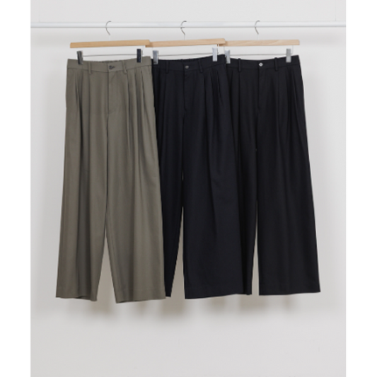 【予約商品】MARKAWARE  TRIPLE PLEATED WIDE TROUSERS