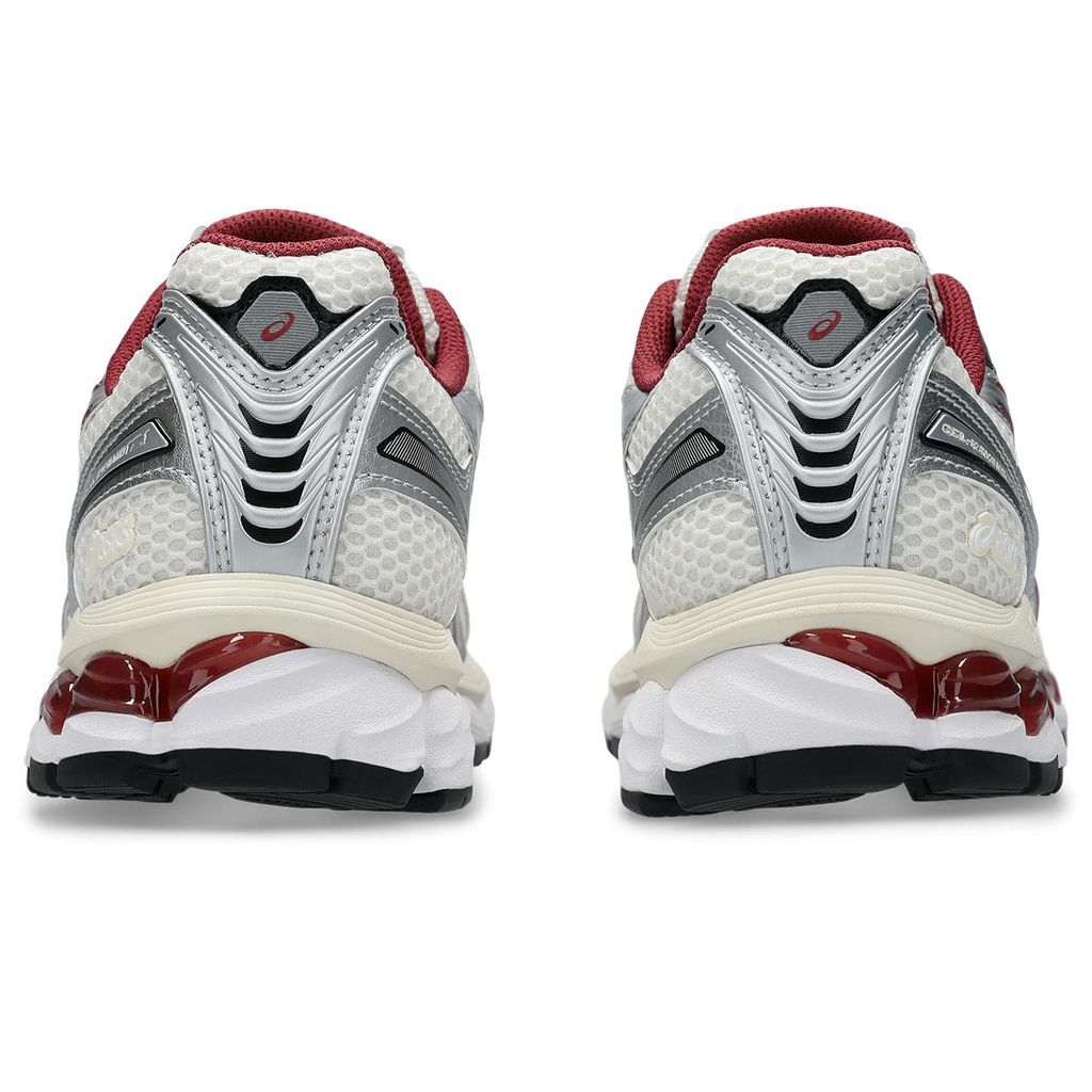 ASICS GEL-KAYANO 12.1 (Cream/Pure Silver)