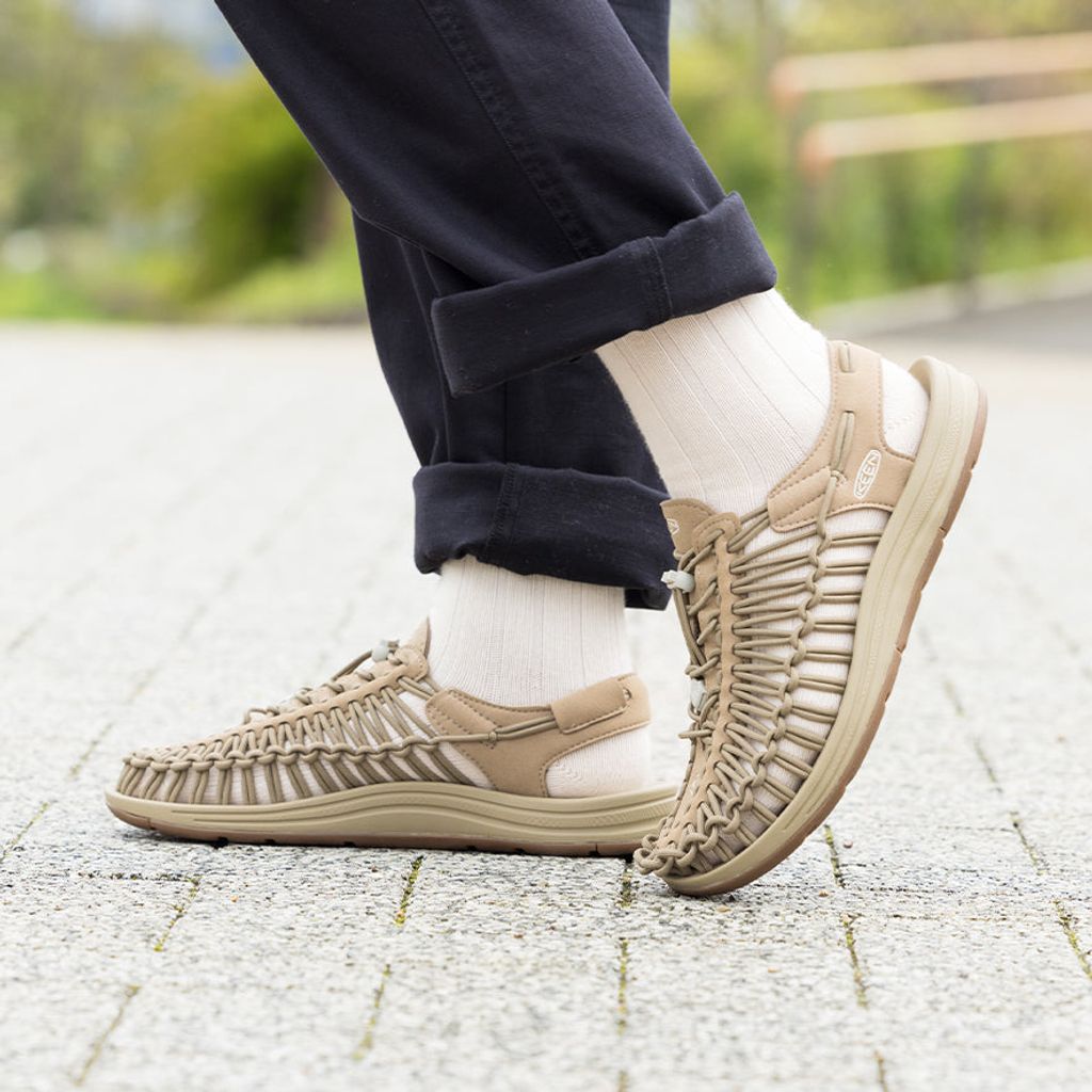 KEEN メンズユニーク(Timberwolf/Plaza Taupe)