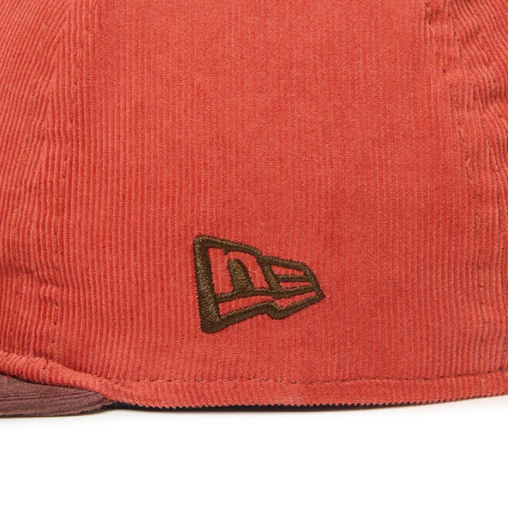 NEW ERA RC 9FIFTY Powered by GORO NAKATSUGAWA（MIN-NANO） ニューヨーク・ジャイアンツ コーデュロイ レンガ ブラウンバイザー