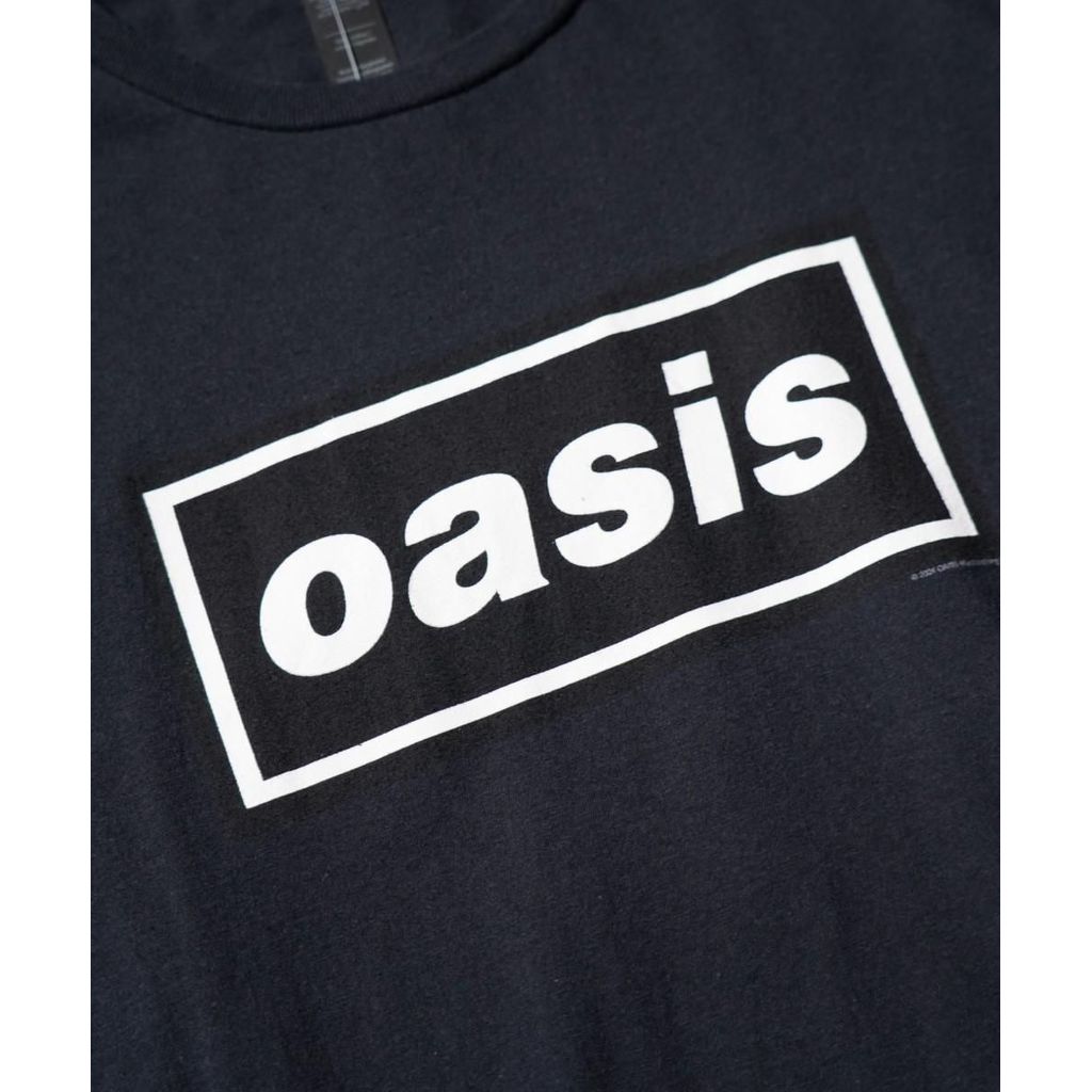 THRIFTY LOOK  OASIS DECCA LOGO TEE