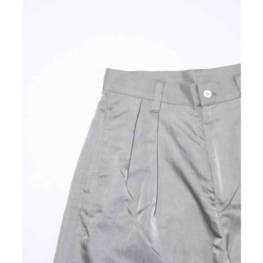 F/CE. TWO TUCK WIDE PANTS