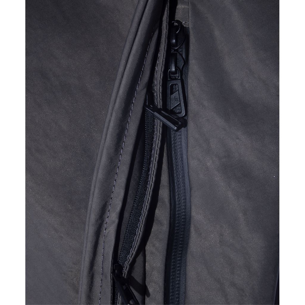 F/CE. TEXTURED TWILL LAYERED SLINGER BAG