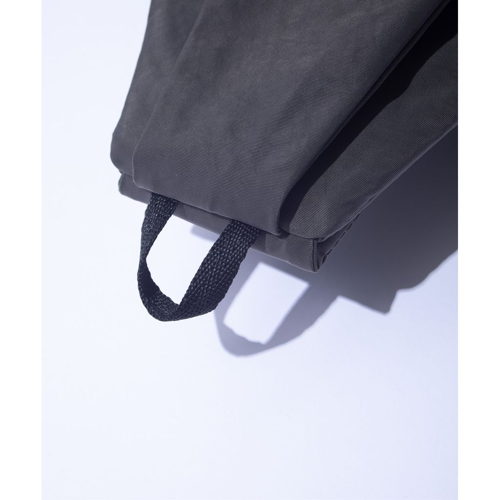F/CE. TEXTURED TWILL LAYERED SLINGER BAG