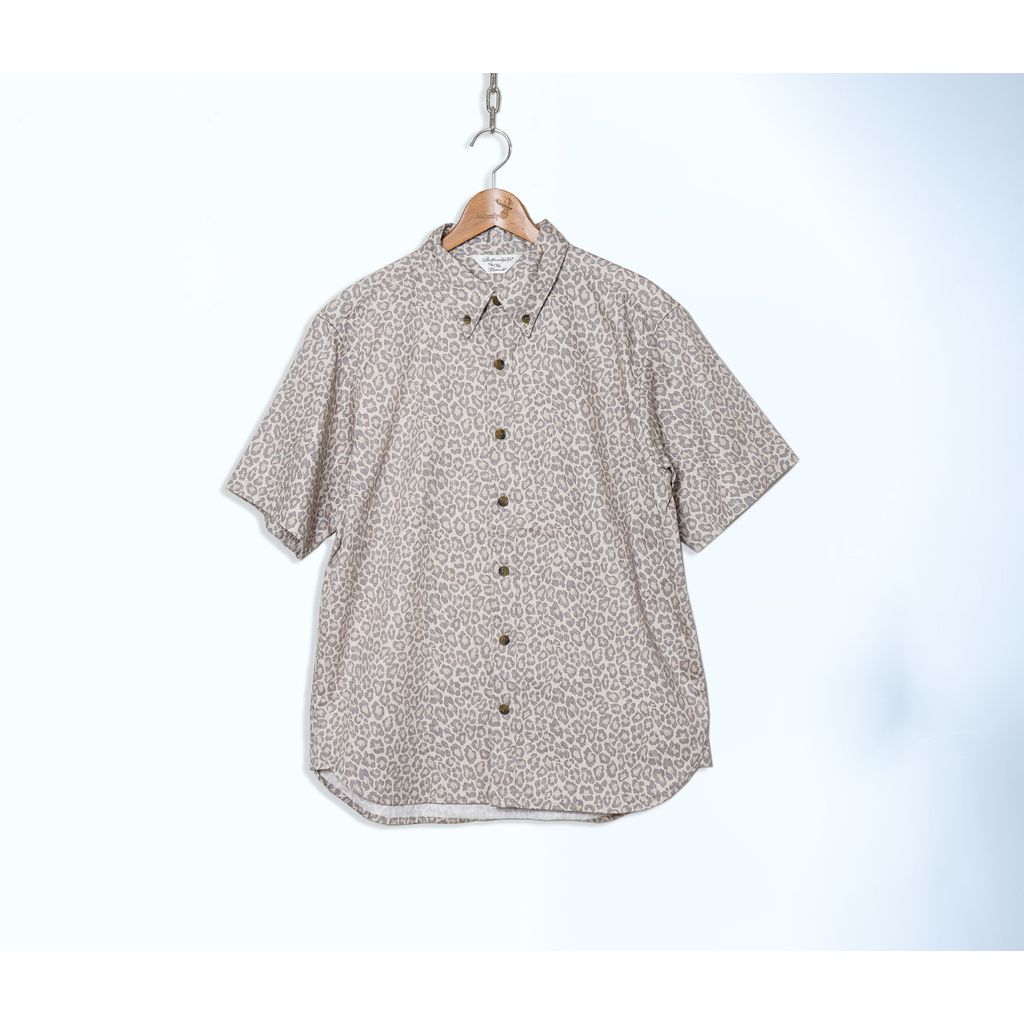 ANDFAMILYS Animal Button Down Shirts