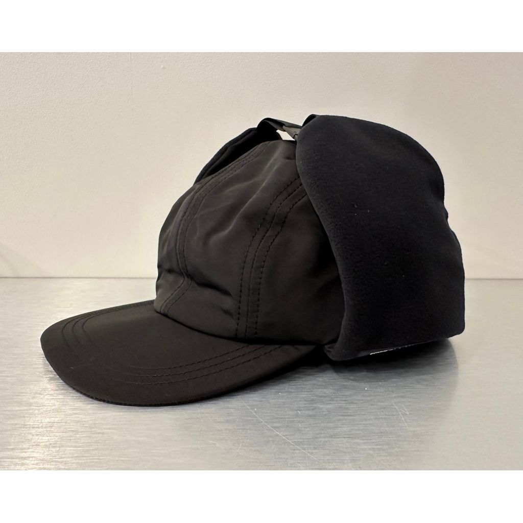 COMME des GARCONS HOMME EAR CUFF CAP（Black）
