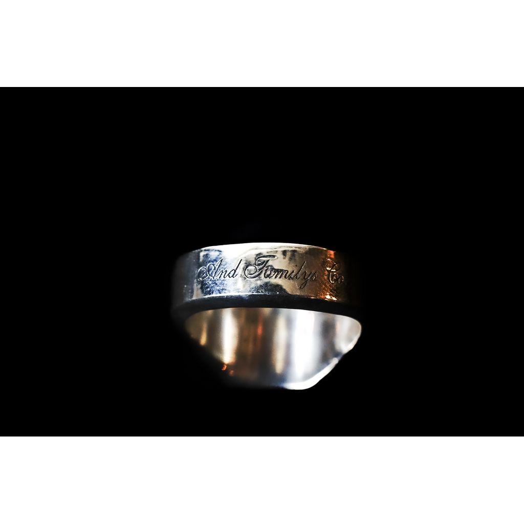 ANDFAMILYS No.1 RING