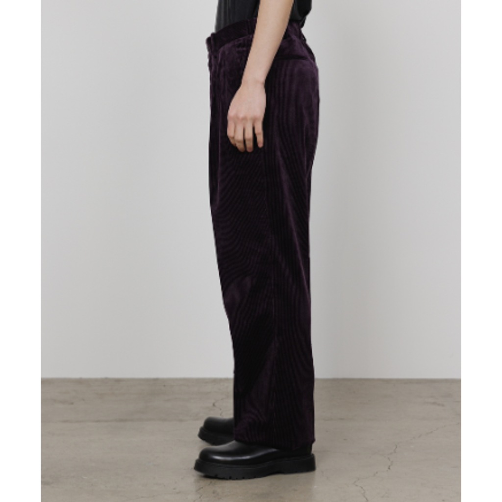 【予約商品】MARKAWARE CLASSIC FIT DOUBLE PLEATED TROUSERS