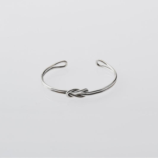 XOLO JEWELRY Double Knot Bangle L
