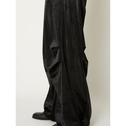 TAAKK DRAPED VELVET TUCK PANTS