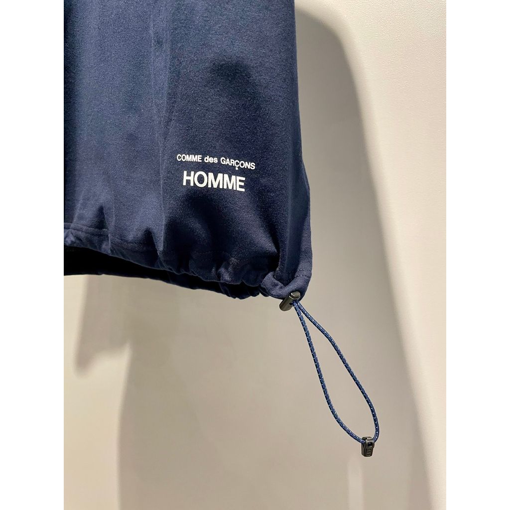 COMME des GARCONS HOMME コットン天竺 スピンドル LOGO TEE（NAVY）