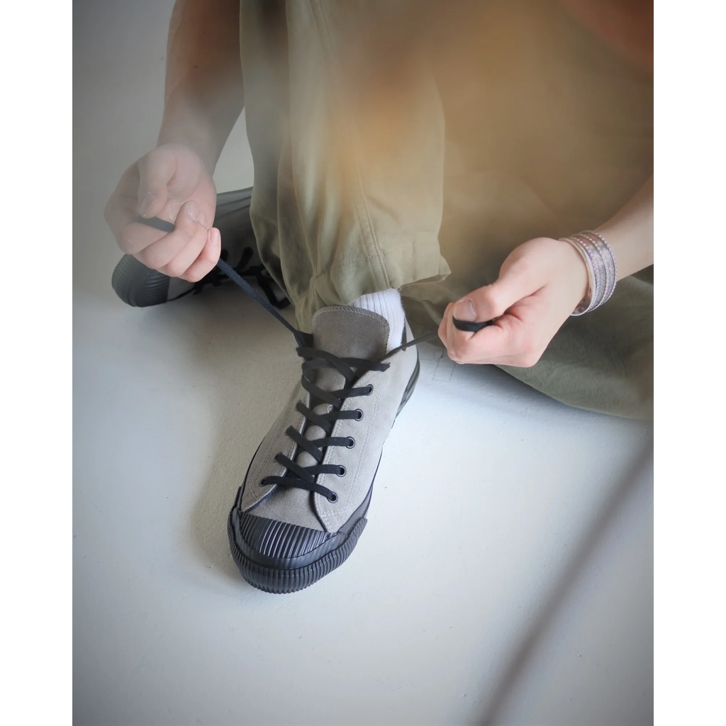 PRAS SHELLCAP LOW VEGAN SUEDE / GRAY×BLACK