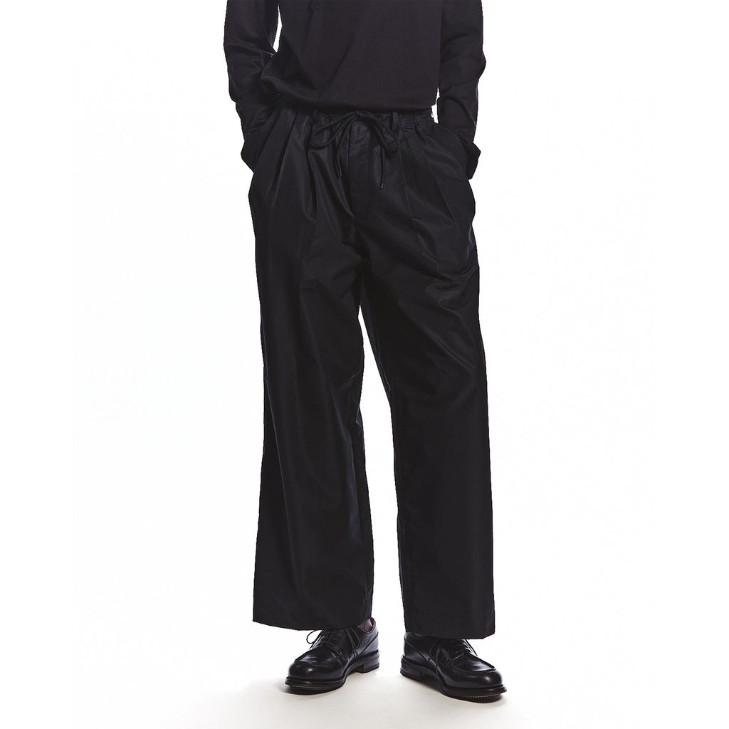 MARKAWARE  EGYPTIAN COTTON × RECYCLE POLYESTER WEATHER-CLOTH TRIPLE PLEATED EASY TROUSERS