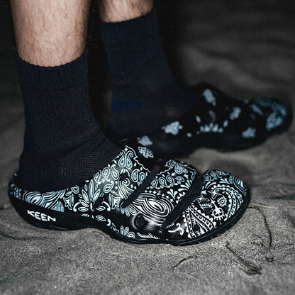 KEEN メンズ ヨギ アーツ KEEN x Hide&Seek サンダル