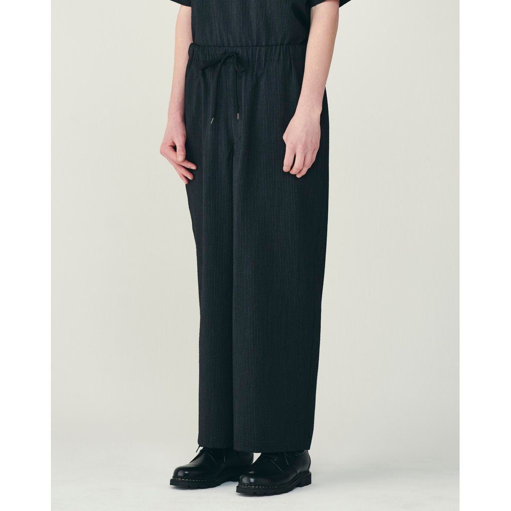 marka Wool seersucker / Wide Cylinder Fit Easy Pants