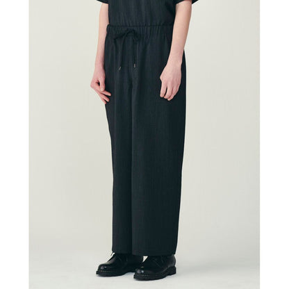 marka Wool seersucker / Wide Cylinder Fit Easy Pants