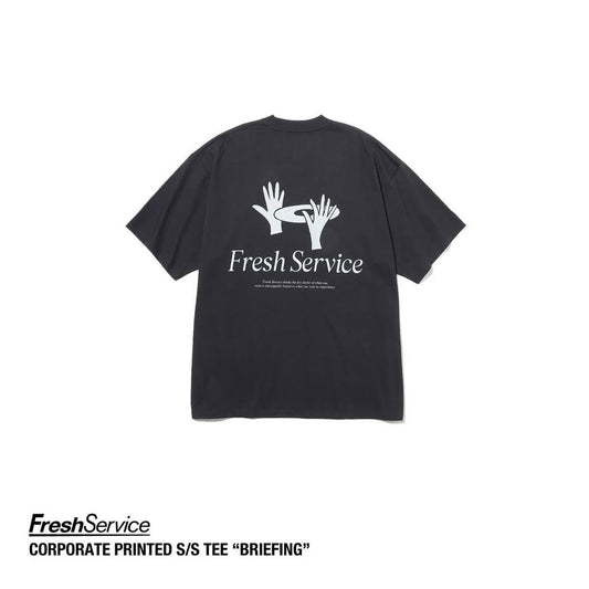 FreshSevice CORPORATE PRINTED S/S TEE "BRIEFING"