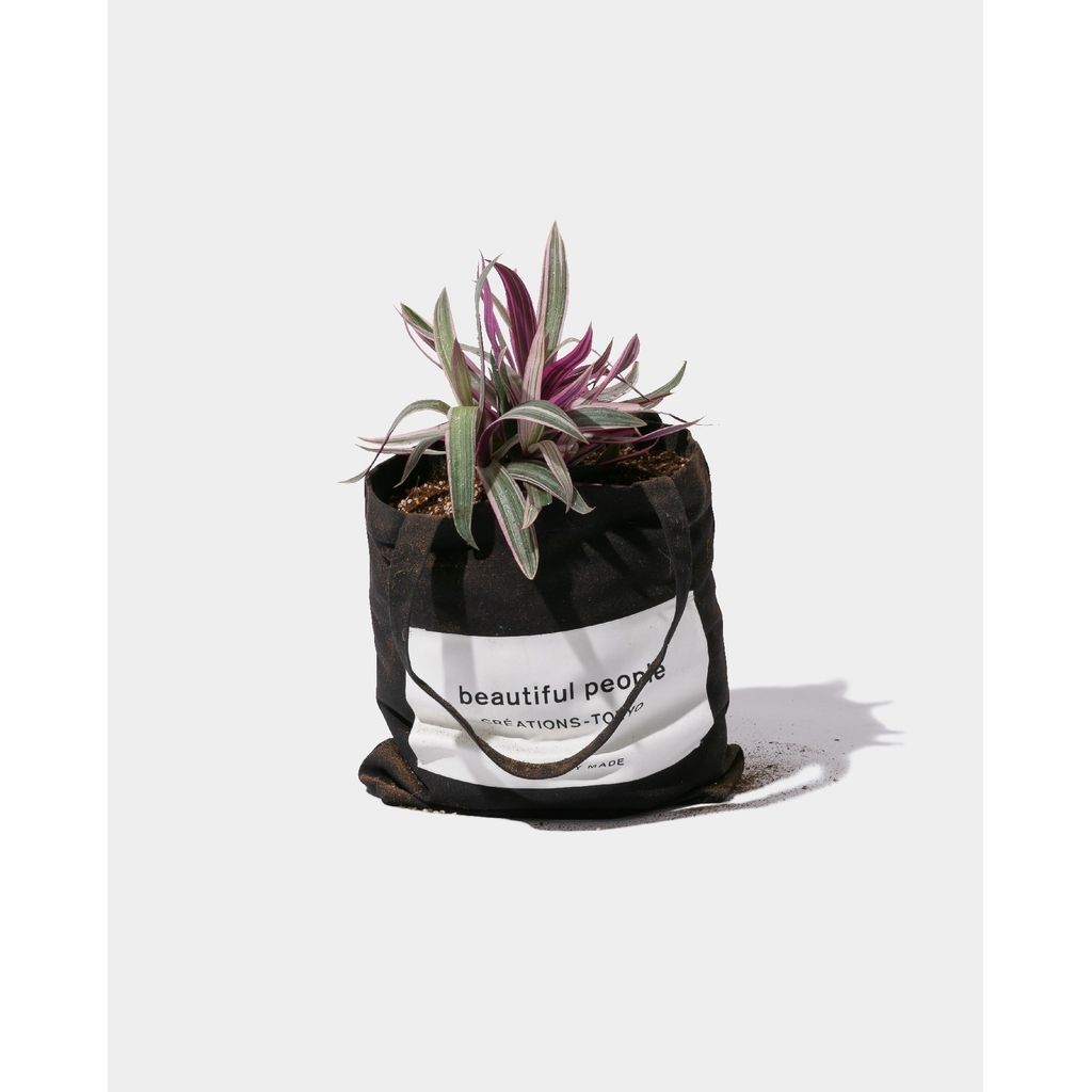 beautiful people SDGs name tag tote bag