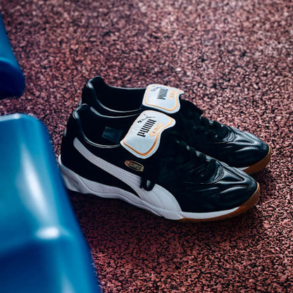 PUMA メンズ キング インドア スニーカー(PUMA Black-Warm White)