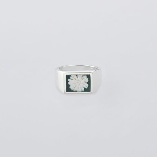 XOLO JEWELRY  Signet Ring w/Forest Green Flower
