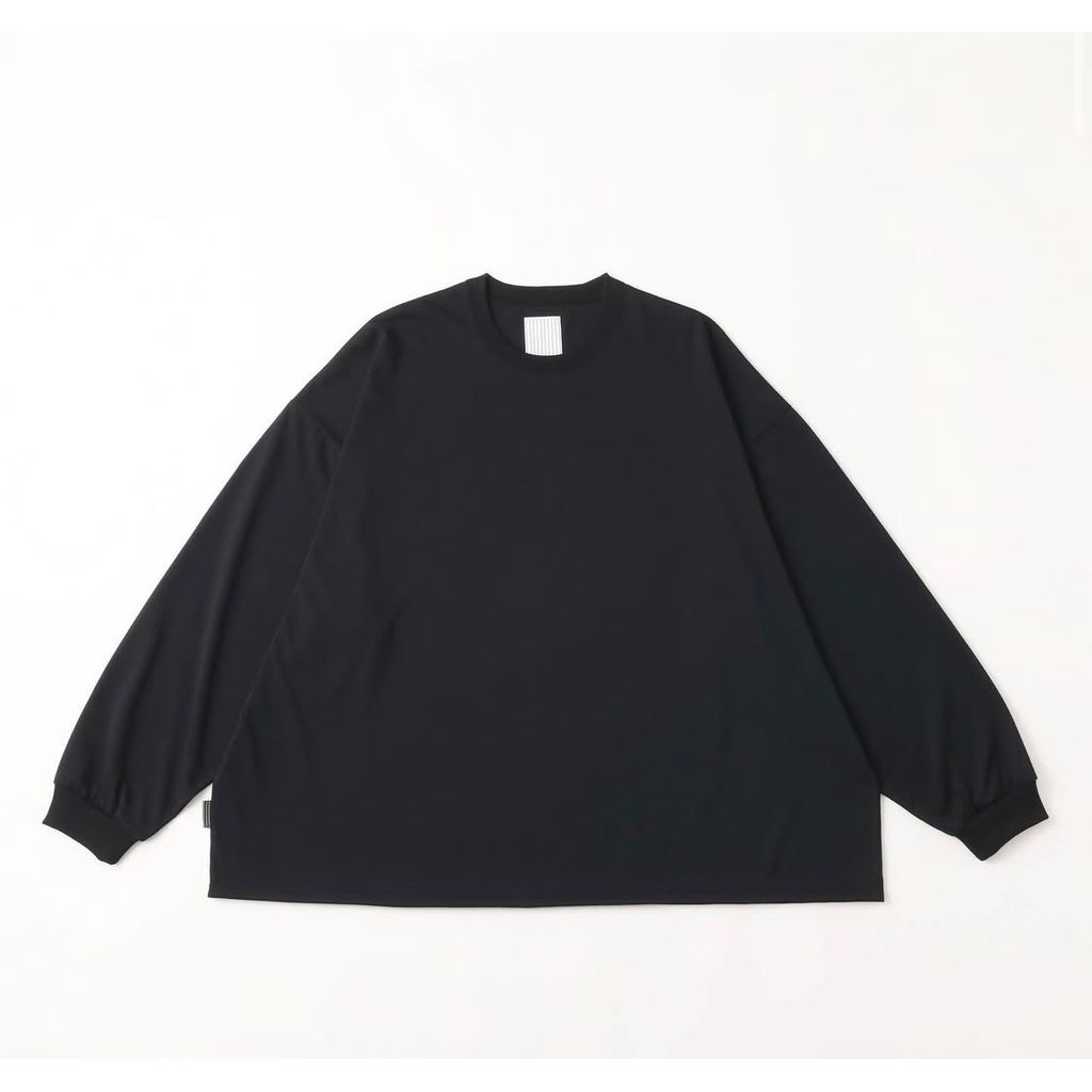 S.F.C SUPER BIG TECH LS TEE