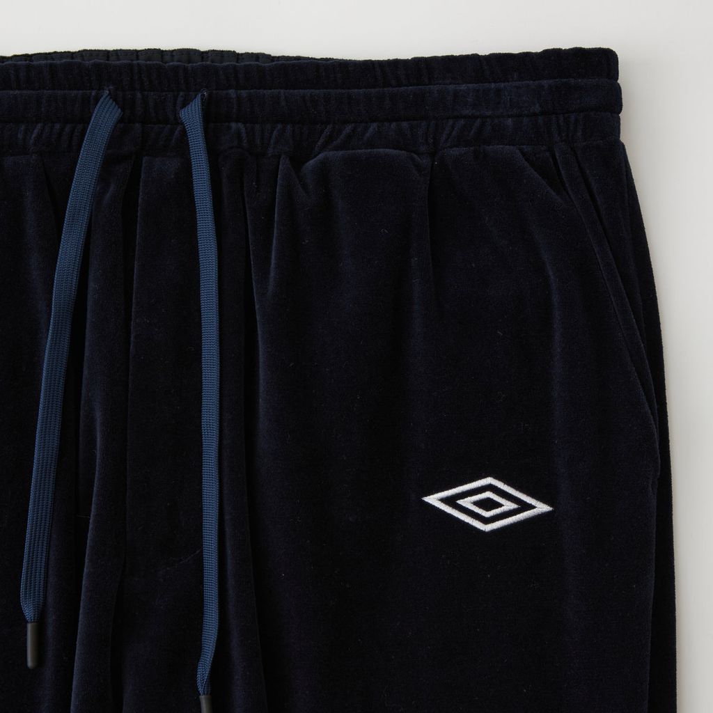 WHITE MOUNTAINEERING WM × UMBRO VELOUR PANTS